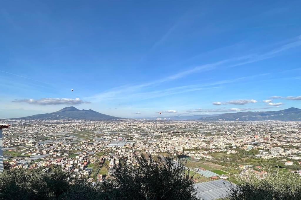Casale Di Lusso Panoramico Villa Lettere Exteriör bild
