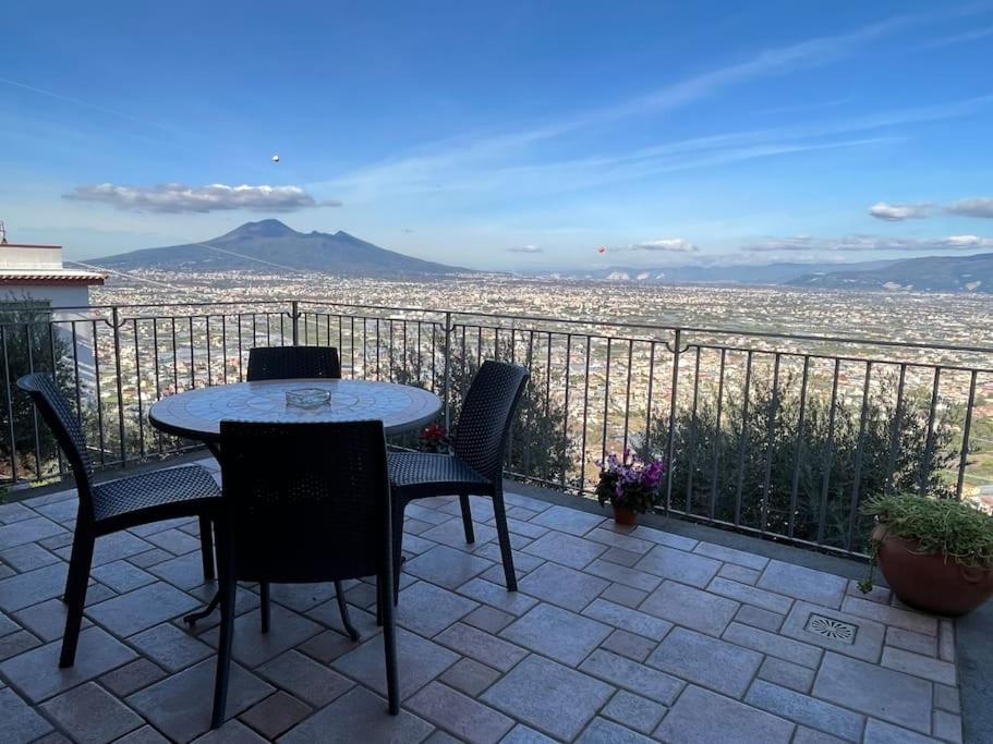 Casale Di Lusso Panoramico Villa Lettere Exteriör bild
