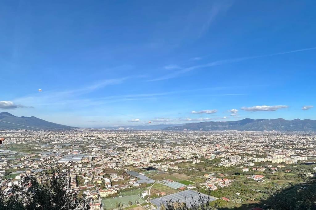 Casale Di Lusso Panoramico Villa Lettere Exteriör bild
