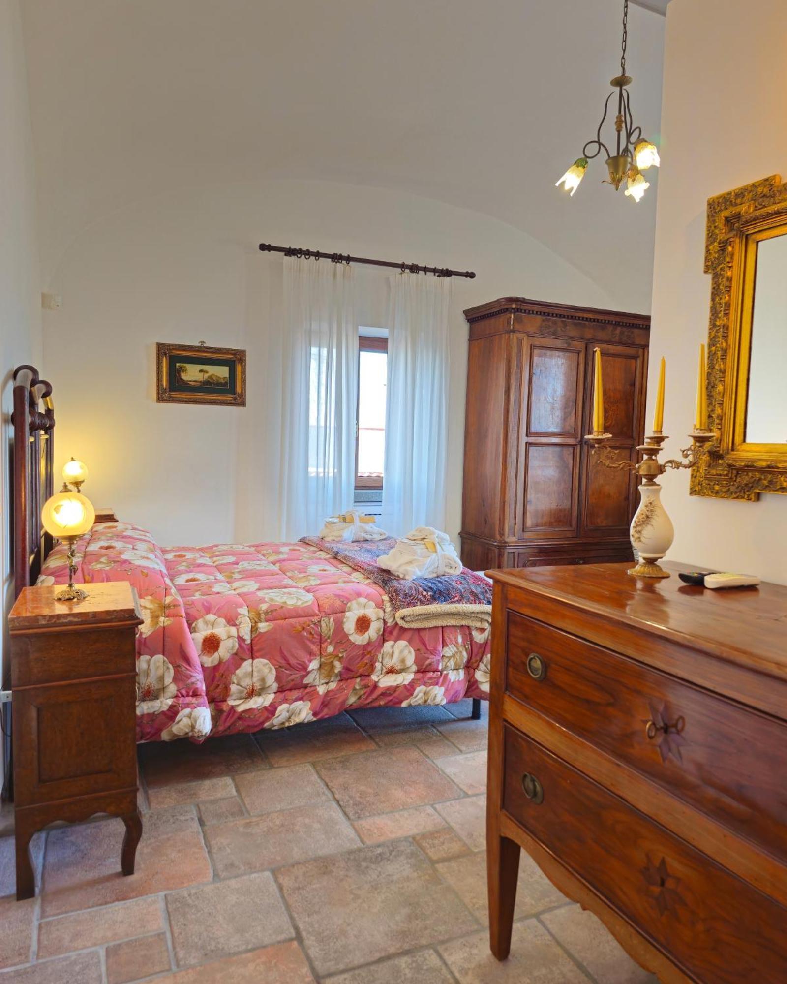 Casale Di Lusso Panoramico Villa Lettere Exteriör bild