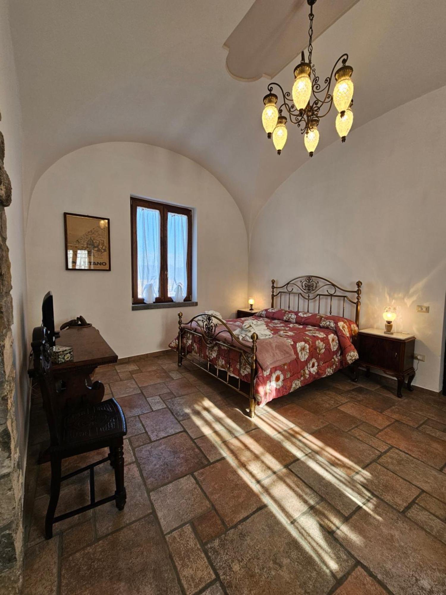 Casale Di Lusso Panoramico Villa Lettere Exteriör bild